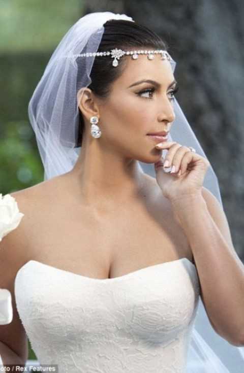 Kim Kardashian Hochzeit Niedrigen Hochsteckfrisur